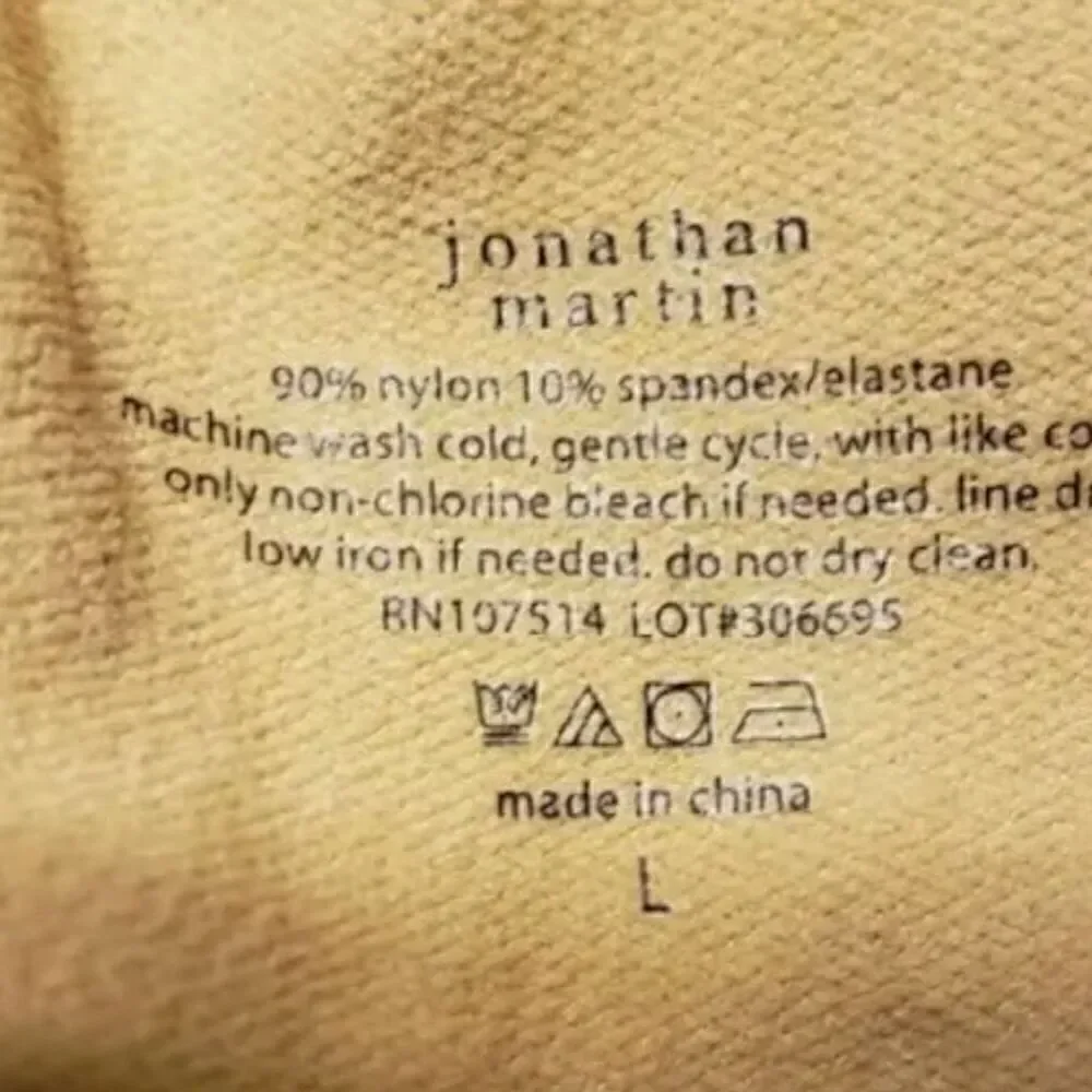 Jonathan Martin Seamless Shapewear Body Smoother Cami Top Beige No Wire
